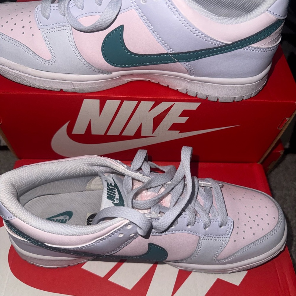 Nike Kids Sneakers - Pink and Blue - Picture 2 of 6